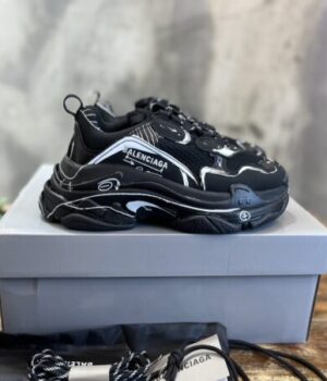 BALENCIAGA SNEAKER