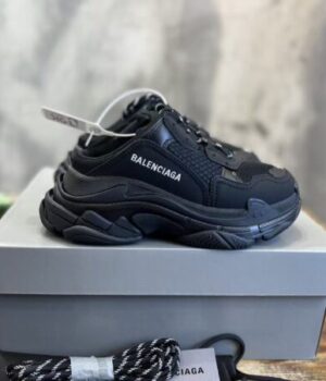 BALENCIAGA SNEAKER