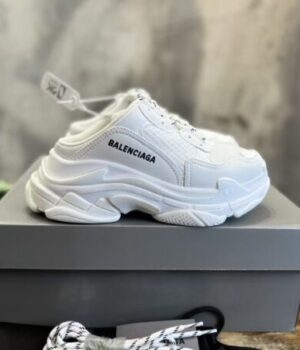 BALENCIAGA SNEAKER