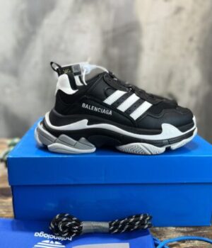 BALENCIAGA SNEAKER