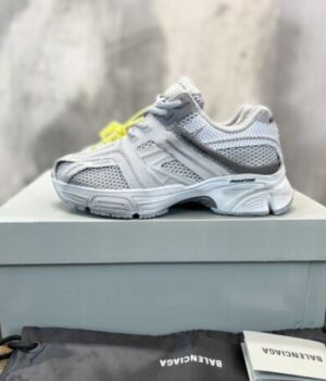 BALENCIAGA SNEAKER