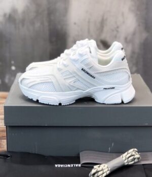 BALENCIAGA SNEAKER
