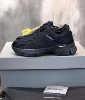 BALENCIAGA SNEAKER