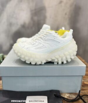 BALENCIAGA SNEAKER