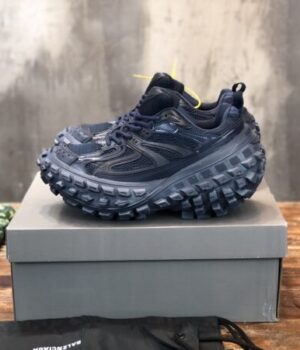 BALENCIAGA SNEAKER