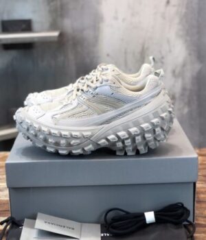 BALENCIAGA SNEAKER