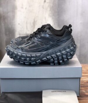 BALENCIAGA SNEAKER