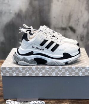 BALENCIAGA SNEAKER