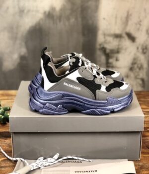 BALENCIAGA SNEAKER
