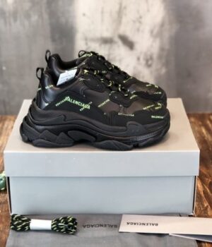 BALENCIAGA SNEAKER
