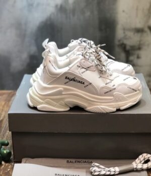 BALENCIAGA SNEAKER