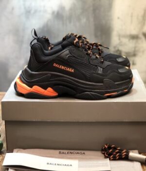 BALENCIAGA SNEAKER