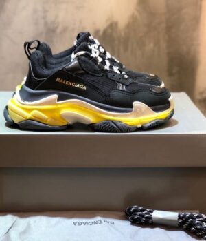 BALENCIAGA SNEAKER
