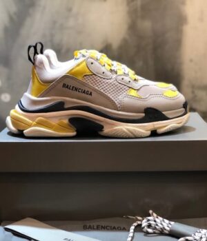 BALENCIAGA SNEAKER