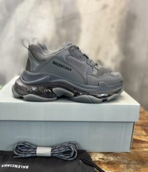 BALENCIAGA SNEAKER