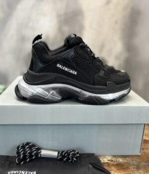 BALENCIAGA SNEAKER
