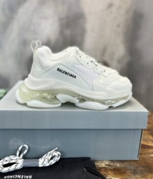 BALENCIAGA SNEAKER