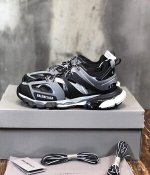 BALENCIAGA SNEAKER