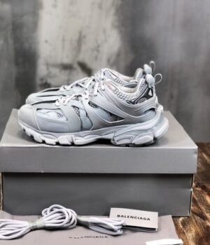 BALENCIAGA SNEAKER