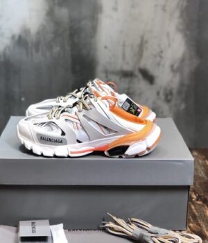 BALENCIAGA SNEAKER
