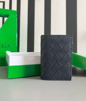 BV CARD HOLDER