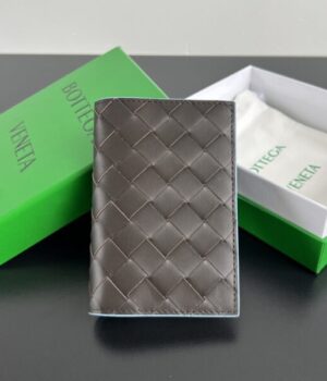 BV CARD HOLDER