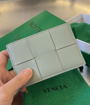 BV CARD HOLDER