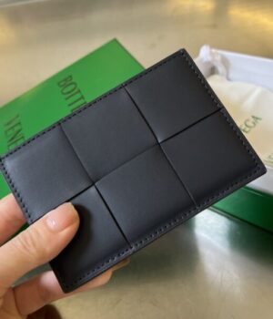 BV CARD HOLDER