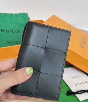 BV CARD HOLDER