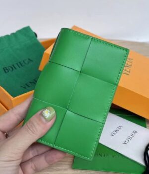 BV CARD HOLDER