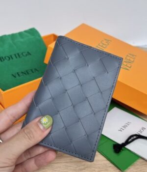 BV CARD HOLDER