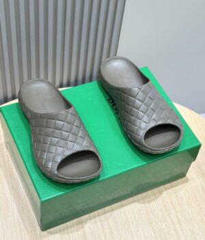 BV SANDAL