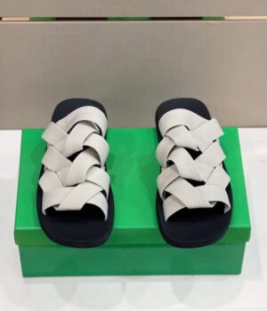 BV SANDAL
