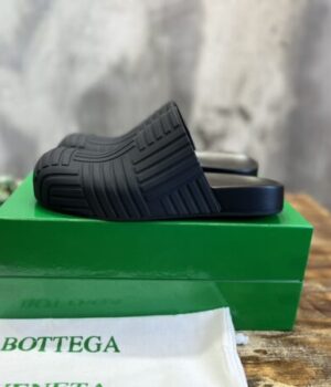 BV SANDAL