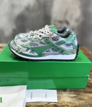 BV SNEAKER
