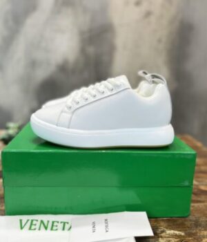 BV SNEAKER
