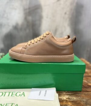 BV SNEAKER