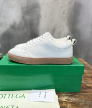 BV SNEAKER