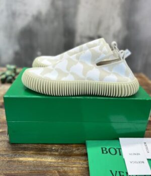 BV SNEAKER