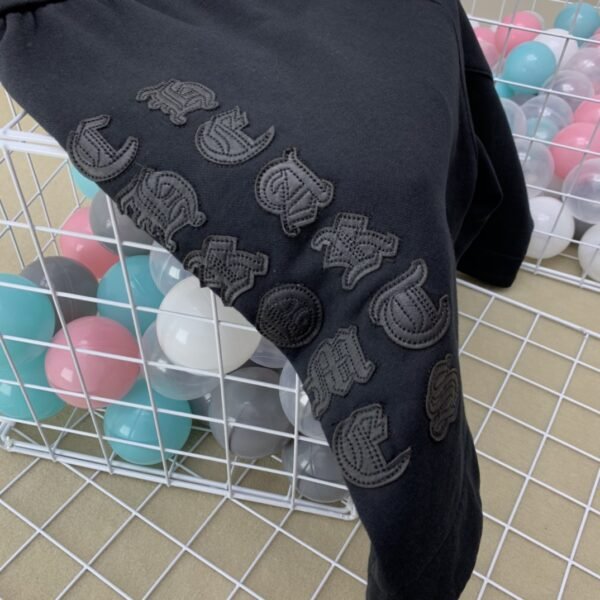 CH SHORTS - Image 8