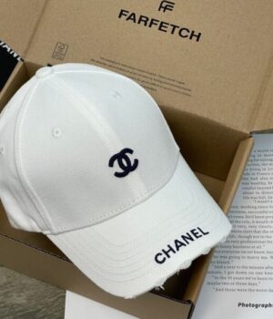 CHANEL CAP