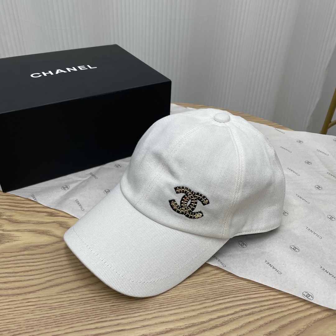 CHANEL CAP - Image 2