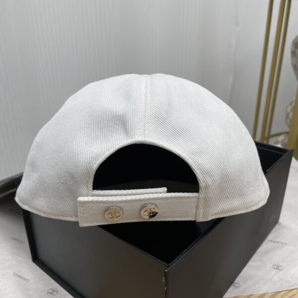 CHANEL CAP - Image 6