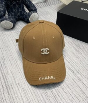CHANEL CAP