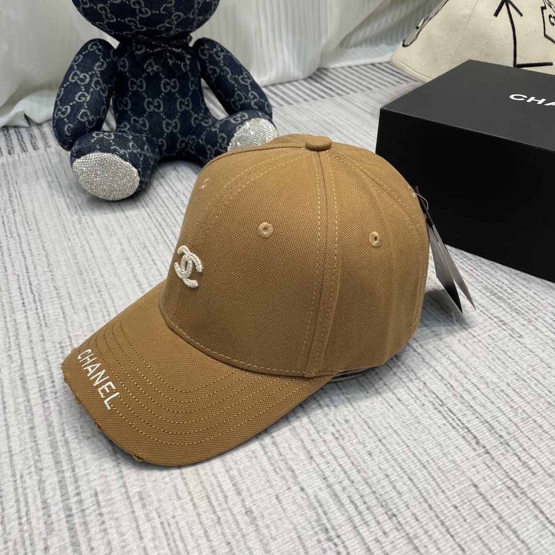 CHANEL CAP - Image 3