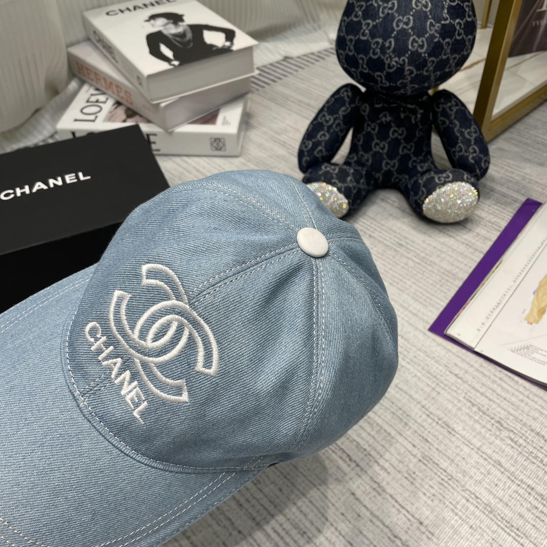 CHANEL CAP - Image 3