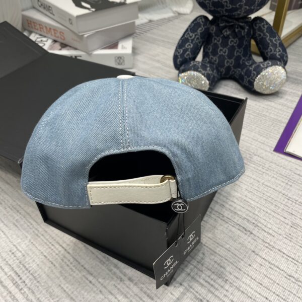 CHANEL CAP - Image 8