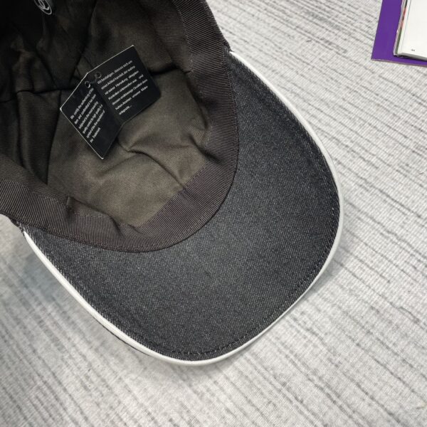 CHANEL CAP - Image 6