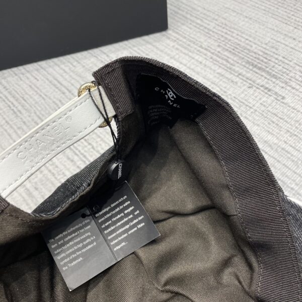 CHANEL CAP - Image 8