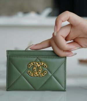 CHANEL CARD HOLDER